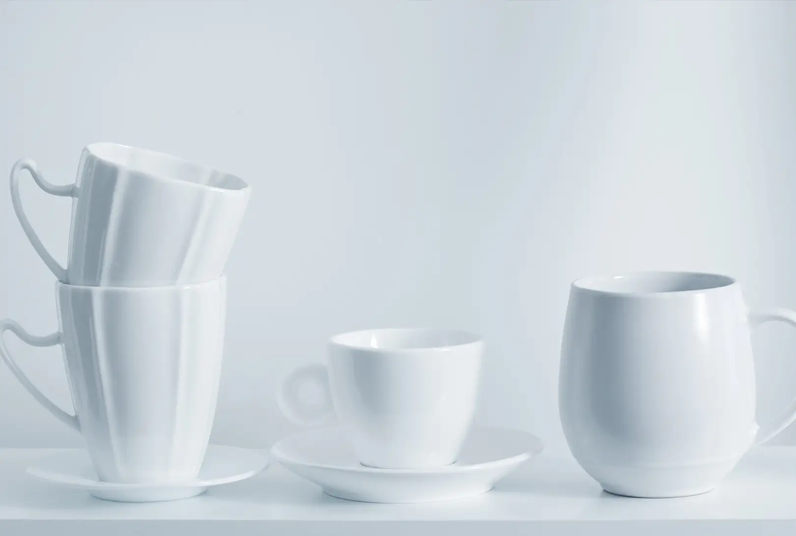  Cups & Mugs 